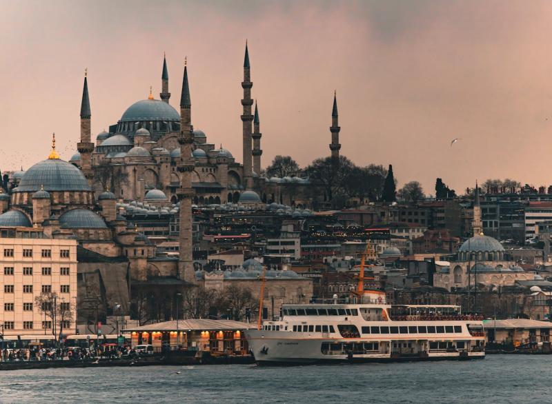 ΚΩΝΣΤΑΝΤΙΝΟΥΠΟΛΗ - ΠΡΟΥΣΑ - ΟΔΙΚΩΣ - 7 ΗΜΕΡΕΣ - ΧΡΙΣΤΟΥΓΕΝΝΑ - ΠΡΩΤΟΧΡΟΝΙΑ - ΘΕΟΦΑΝΕΙΑ