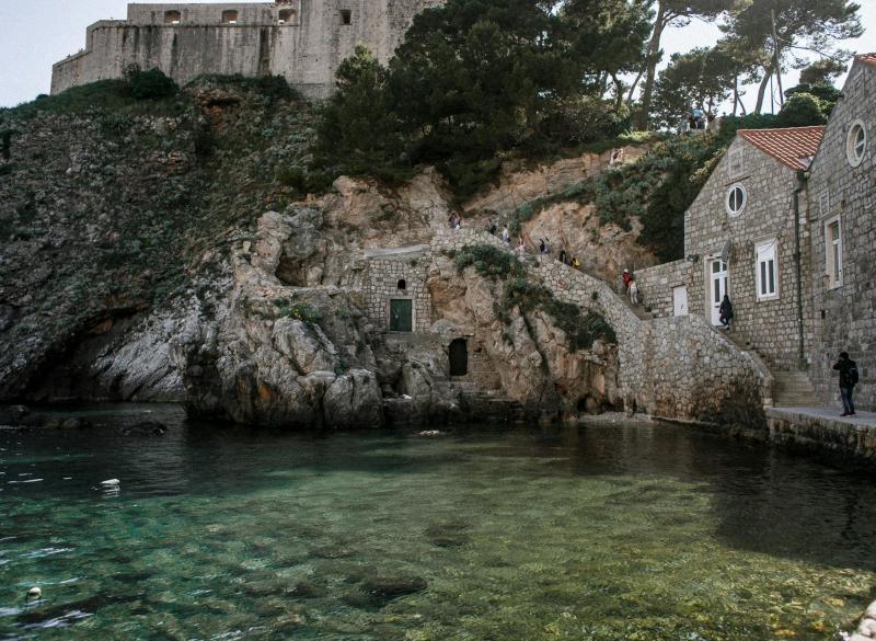 ΝΤΟΥΜΠΡΟΒΝΙΚ  ταξιδι καλοκαιρι