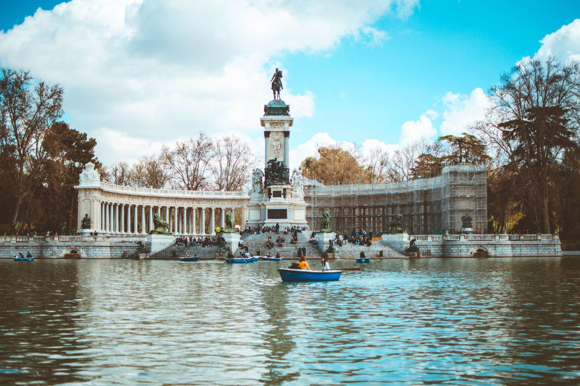 μαδριτη ανδαλουσια ανοιξη