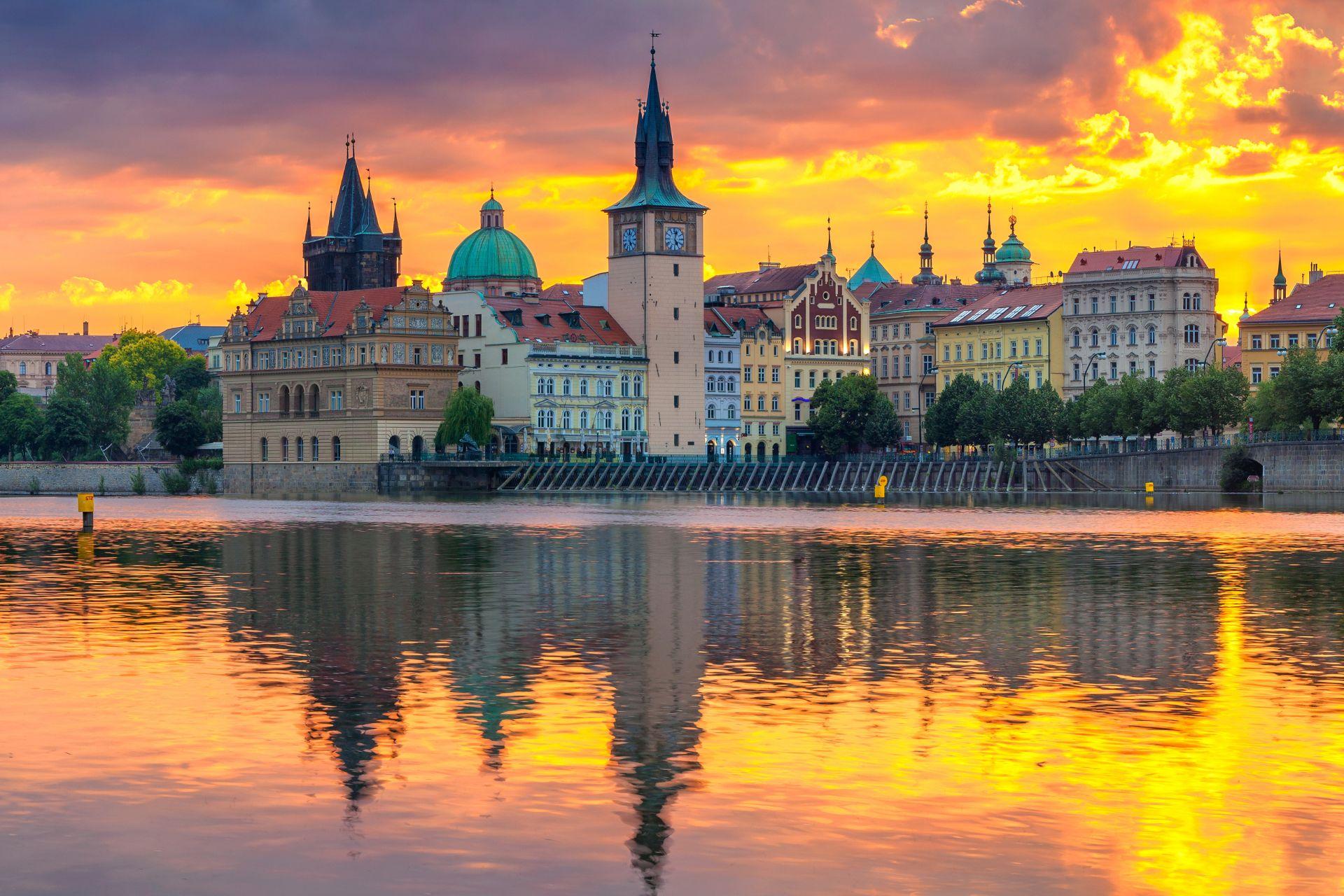 πραγα 25η μαρτιου