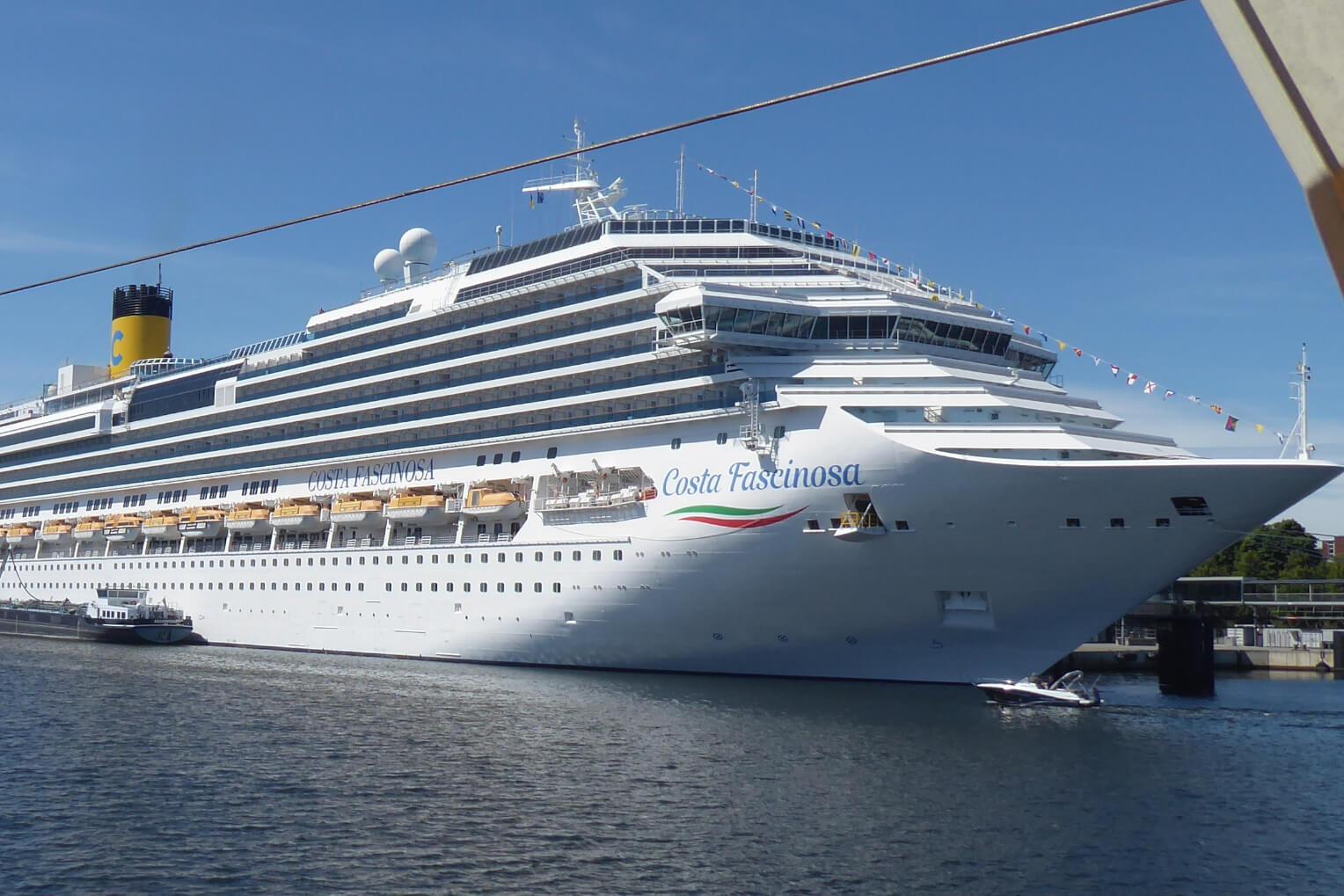 ΚΡΟΥΑΖΙΕΡΑ ΑΠΟ ΠΕΙΡΑΙΑ ΠΡΟΣ ΙΤΑΛΙΑ - 7/8 ΗΜΕΡΕΣ - COSTA FASCINOSA