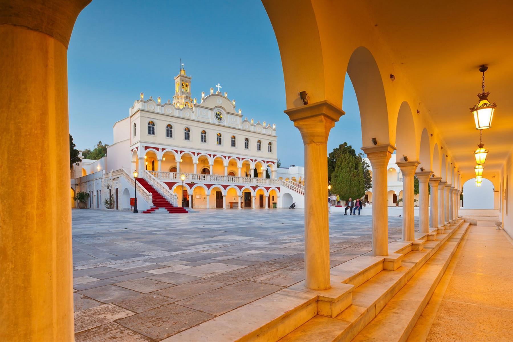 ΠΑΣΧΑ ΣΤΗΝ ΤΗΝΟ