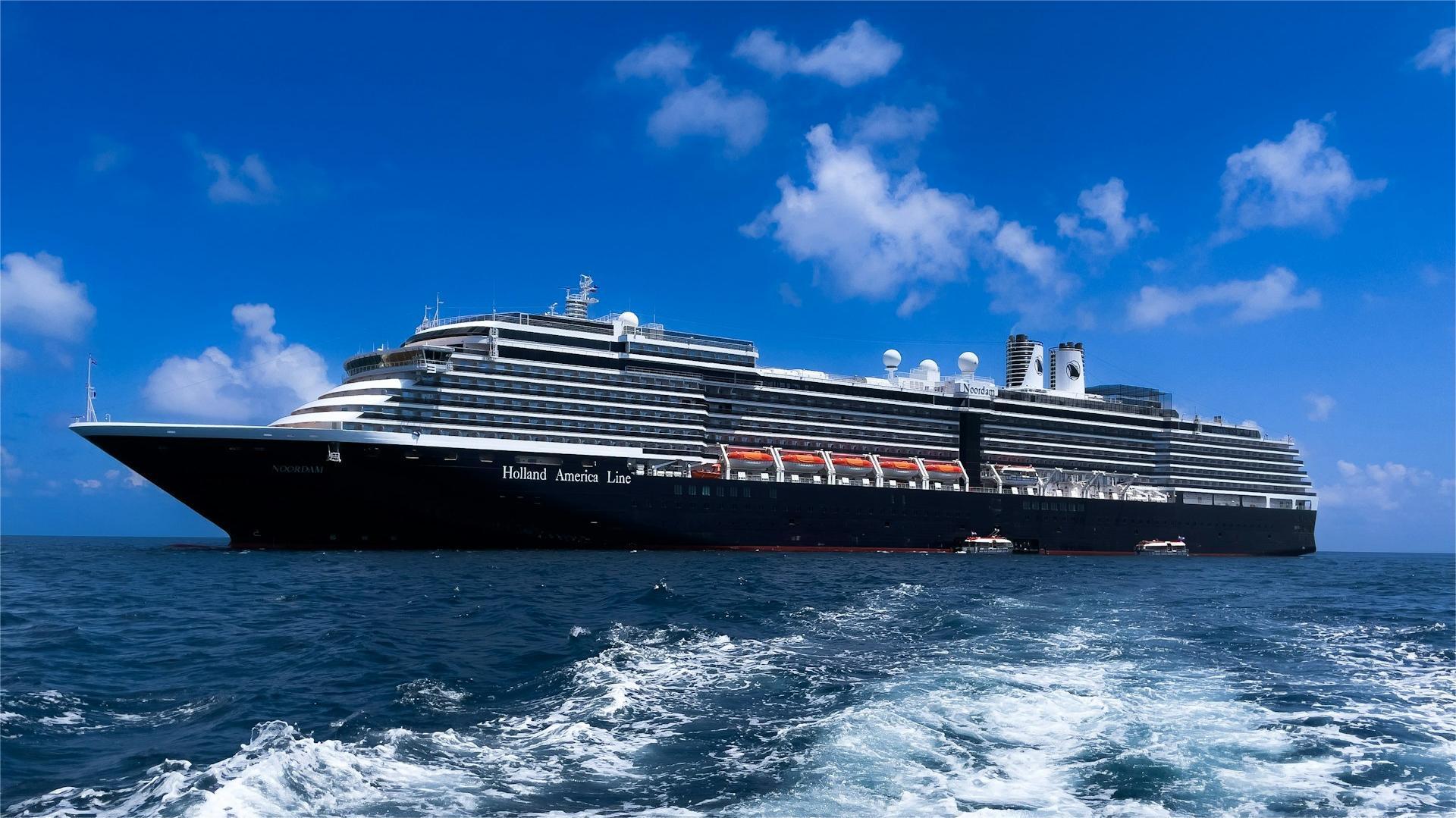 7/8-day "Aegean & Egypt" with Holland America's Oosterdam