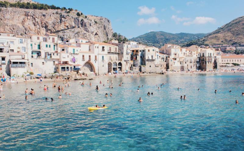 Νότια Ευρώπη ΣΙΚΕΛΙΑ - ΕΛΛΗΝΟΦΩΝΑ ΧΩΡΙΑ ΚΑΛΑΒΡΙΑΣ