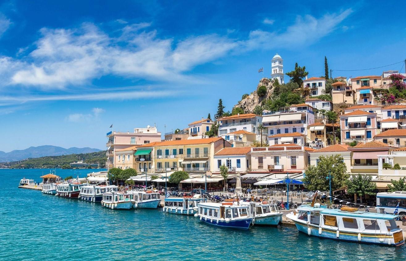 Εικόνα με όμορφη φθινοπωρινή εκδρομή στην Ελλάδα για τα ταξίδια της 28ης Οκτωβρίου